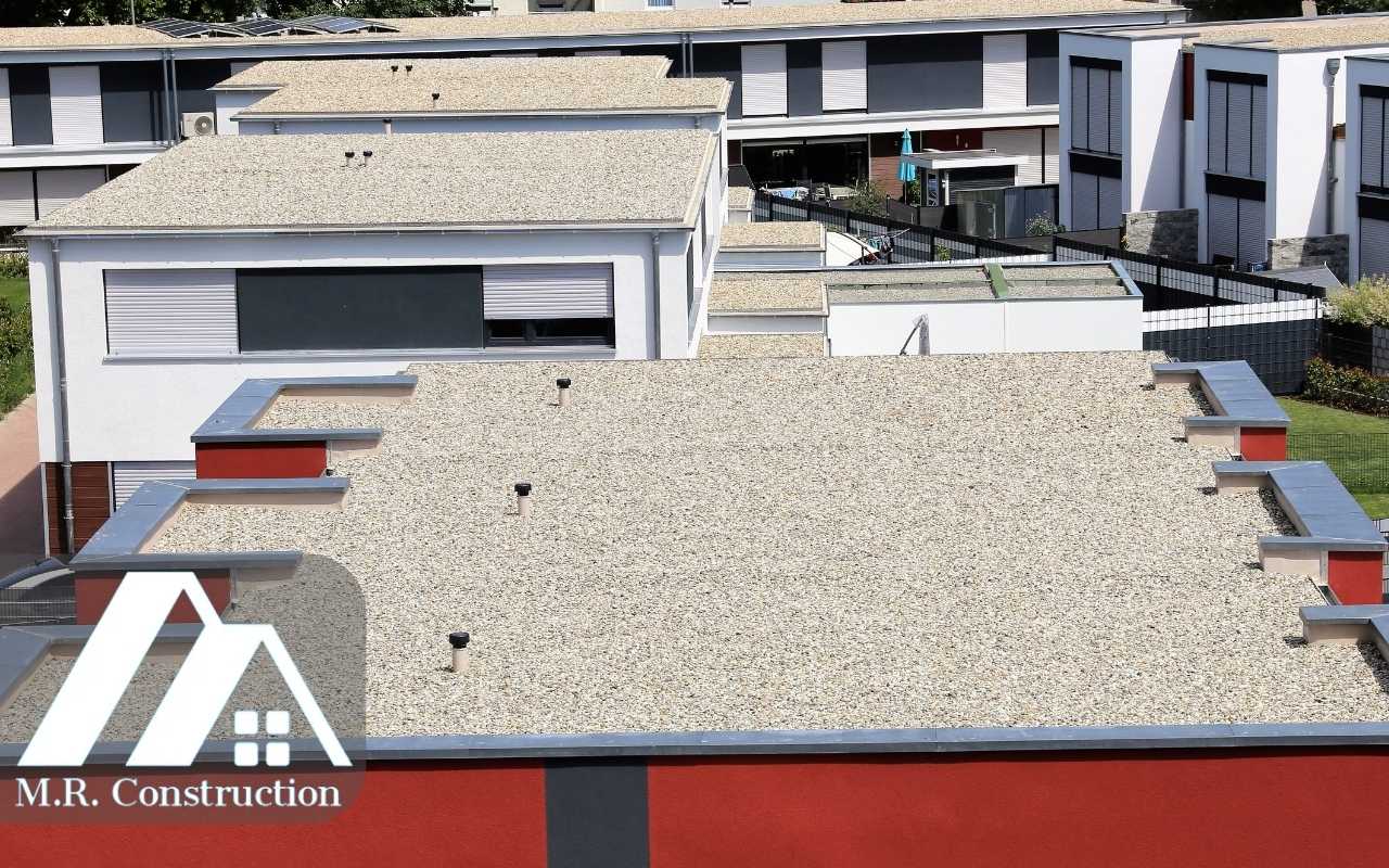 Classic asphalt roofing, a cost-effective solution for flat roofs
